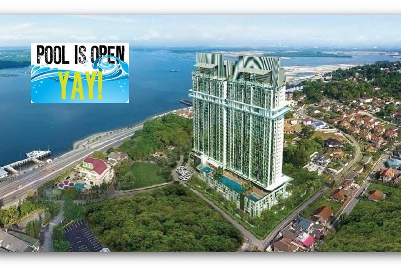Experience The Coast - Hostahome Suites At Paragon Residence Near Downtown Τζόχορ Μπάχρου Εξωτερικό φωτογραφία